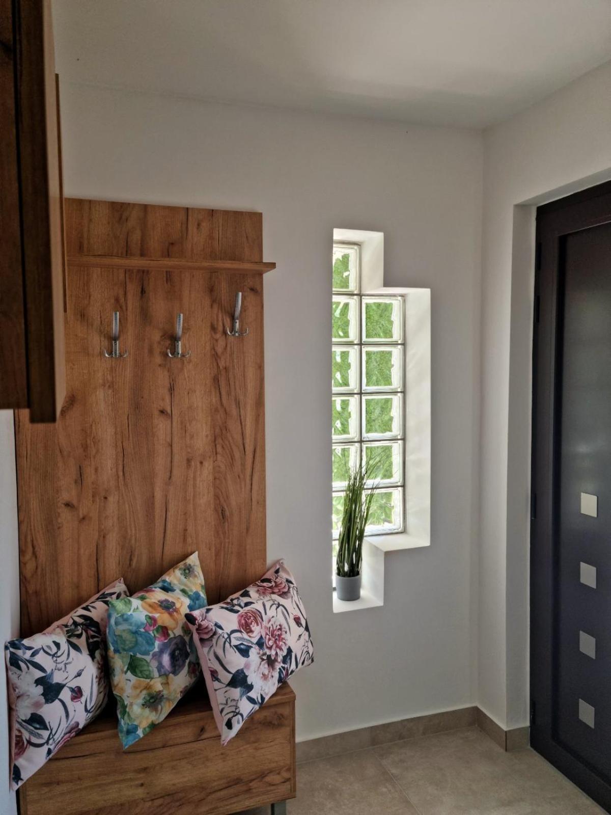 Apartmani Nika 1 Rijeka Exterior foto