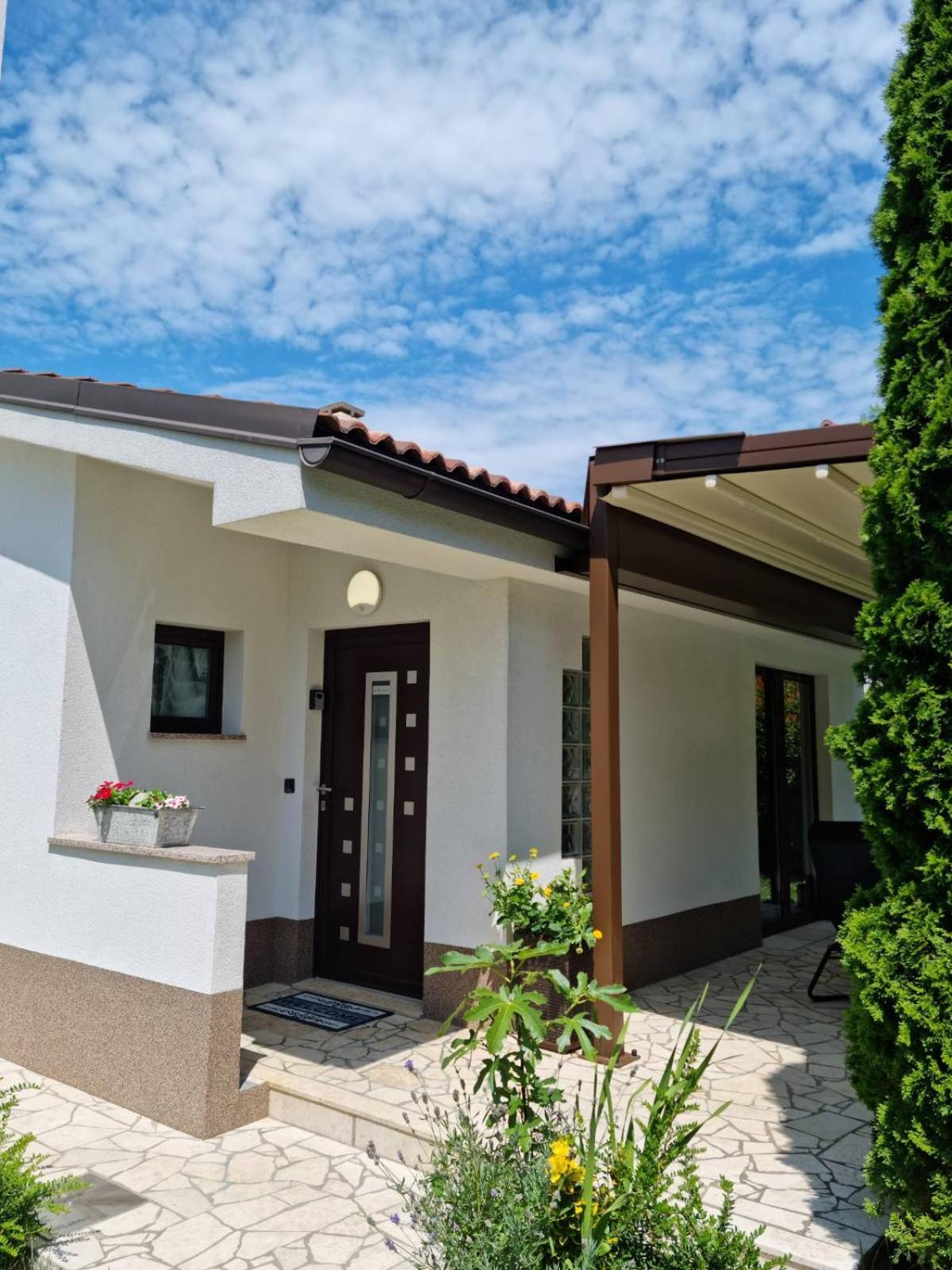 Apartmani Nika 1 Rijeka Exterior foto